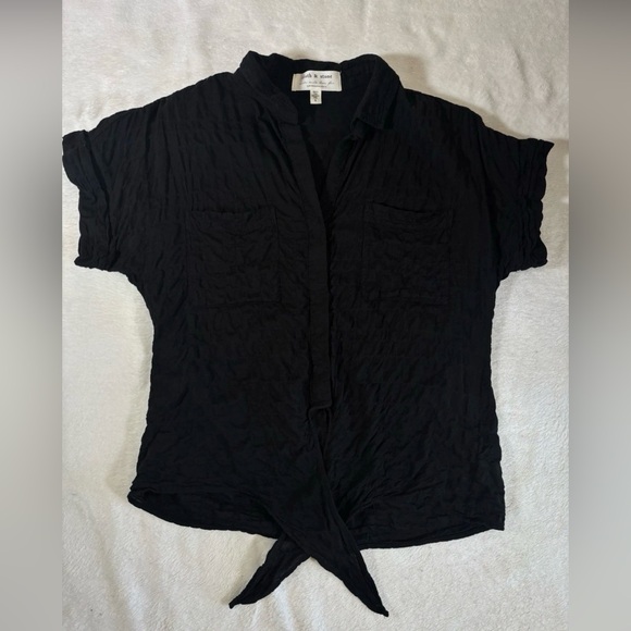 Anthropologie Tops - Anthropologie Black Textured Button Down Shirt